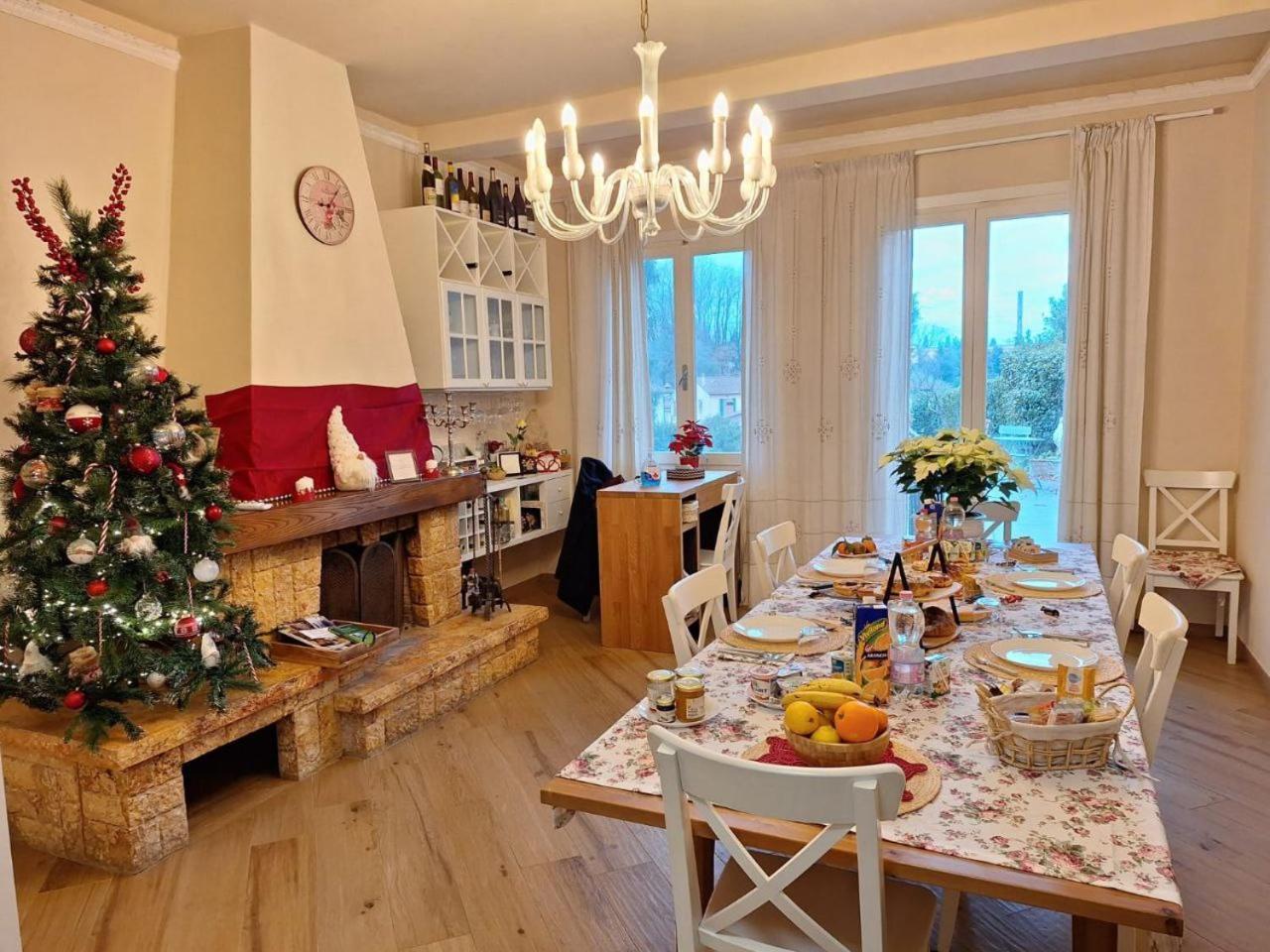 B&B Le Rose Di Paola Santa Maria a Monte Bagian luar foto